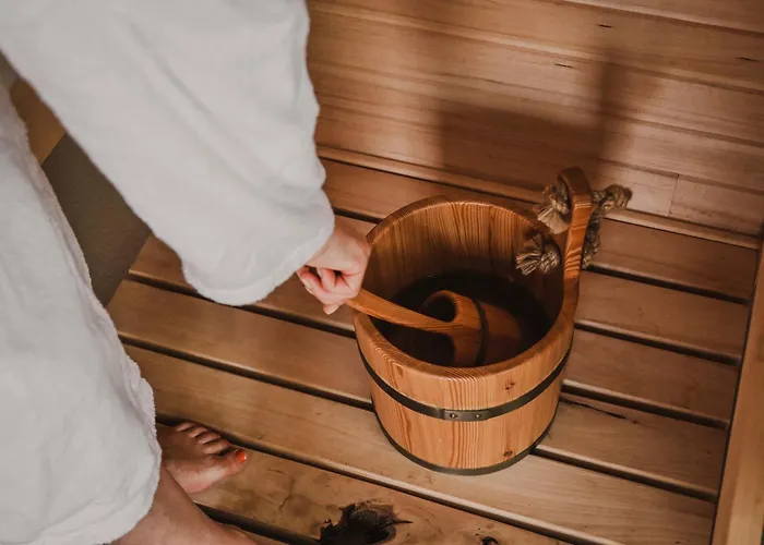 فندق Po.spolu 4*