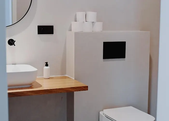 Po.spolu فندق Mokrovraty